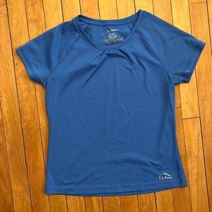 LL Bean t shirt
